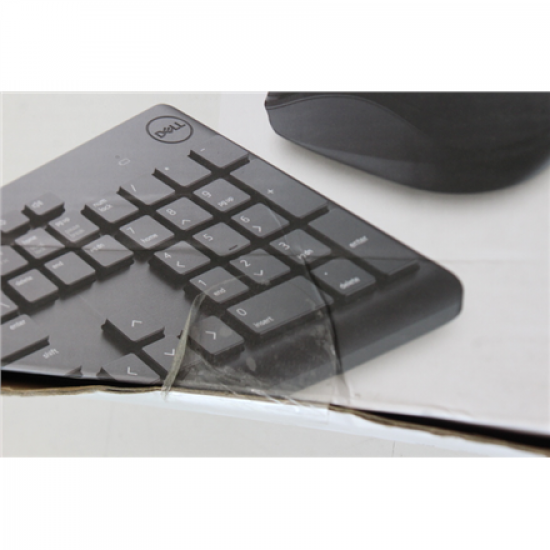 SALE OUT. | Dell | Keyboard and Mouse | KM3322W | Keyboard and Mouse Set | Wireless | Batteries included | US | DAMAGED PACKAGING, REFURBISHED | Black | Wireless connection