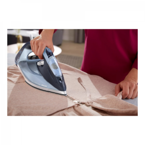 Philips Steam Iron | DST7020/20 | Steam Iron | 2800 W | Water tank capacity 300 ml | Continuous steam 50 g/min | Steam boost performance 250 g/min | Blue
