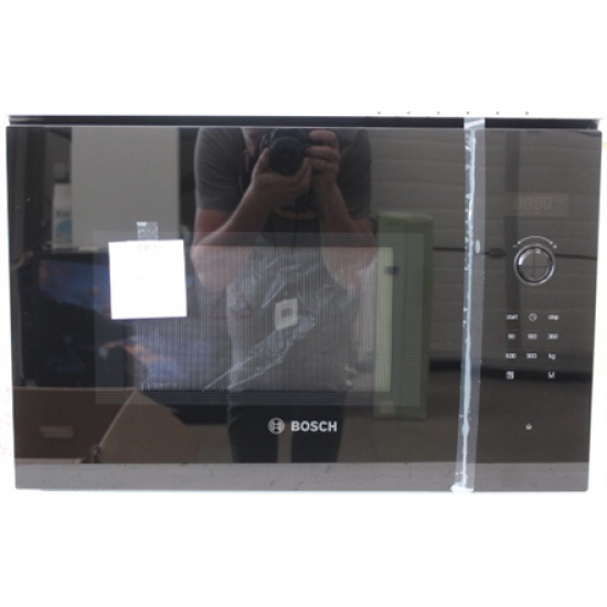 SALE OUT. Bosch BFL554MB0 Microwave Oven, Serie 6, Built-in, 900W, 25L, black | Bosch Microwave Oven | BFL554MB0 | Built-in | 900 W | 31.5 L | Black | DAMAGED PACKAGING