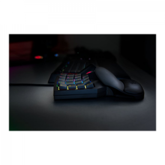 Razer | Mecha-Membrane Gaming Keypad | Tartarus V2