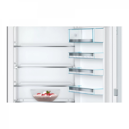 Bosch | Serie 6 Refrigerator | KIS87AFE0 | Energy efficiency class E | Built-in | Combi | Height 177 cm | Fridge net capacity 209 L | Freezer net capacity 63 L | Display | 36 dB | White