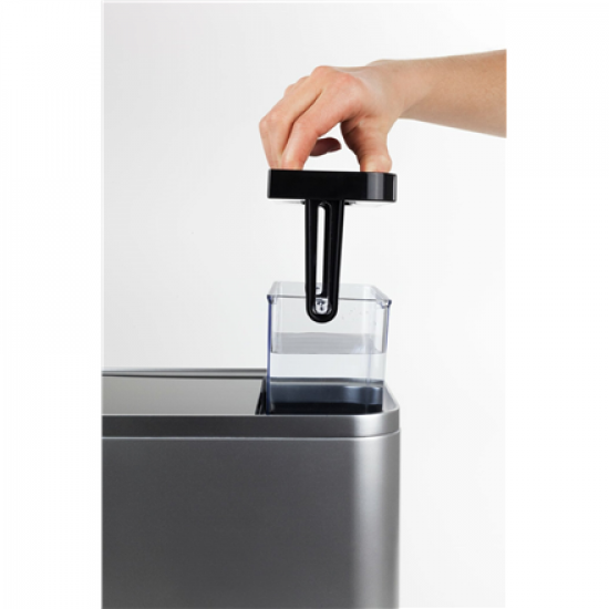 Caso | Coffee Machine | Café Crema Touch | Pump pressure 19 bar | Built-in milk frother | Automatic | 1470 W | Black/Stainless steel