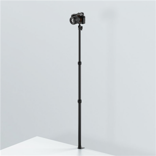 Elgato | Master Mount L | The ultimate space-saving standalone solution and all-essential host to a multitude of accessories; Two sizes, each with a ball head, 1/4-inch screw and padded clamp. For precise height adjustment in setups where maximum stabilit