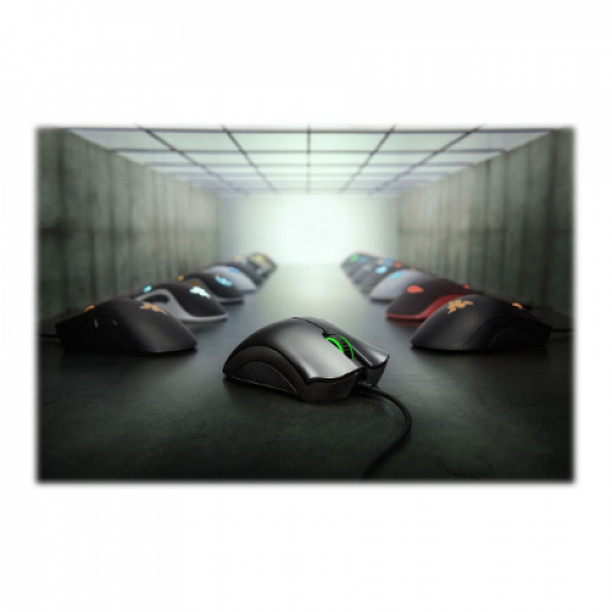 Razer | Essential Ergonomic Gaming mouse | Gaming Mouse | Wired | Infrared | Black