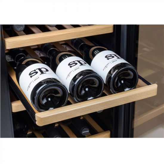 Caso | Wine cooler | WineComfort 24 | Energy efficiency class G | Showcase | Bottles capacity 24 bottles | Cooling type Compressor technology | Black