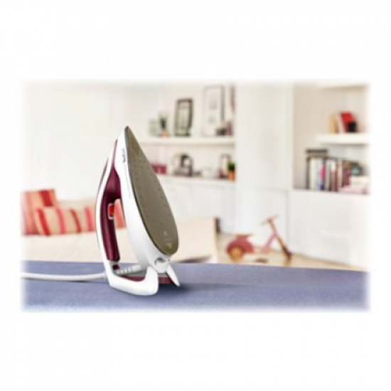 TEFAL | Ironing System Pro Express Protect | GV9220E0 | 2600 W | 1.8 L | Auto power off | Vertical steam function | Calc-clean function | Red