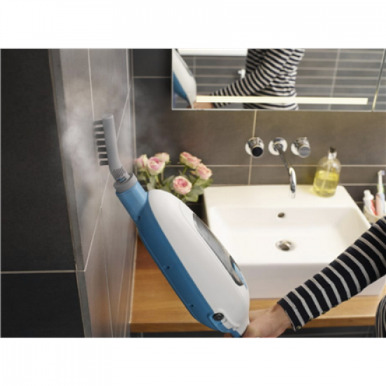 BLACK & DECKER | Steam mop | FSMH13E10-QS | Power 1300 W | Water tank capacity 0.38 L | White/Blue