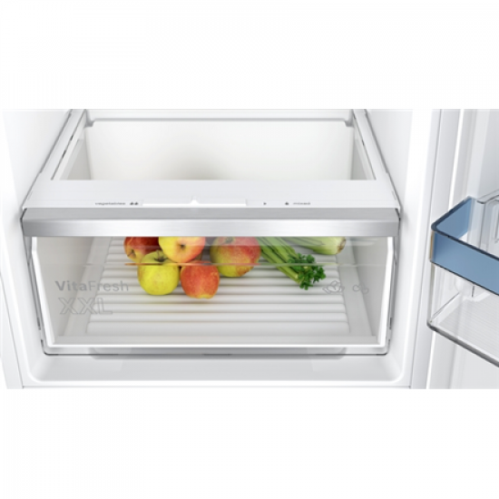 Bosch | Refrigerator | KIV86VSE0 | Energy efficiency class E | Built-in | Combi | Height 177.2 cm | Fridge net capacity 183 L | Freezer net capacity 84 L | Display | 35 dB | White
