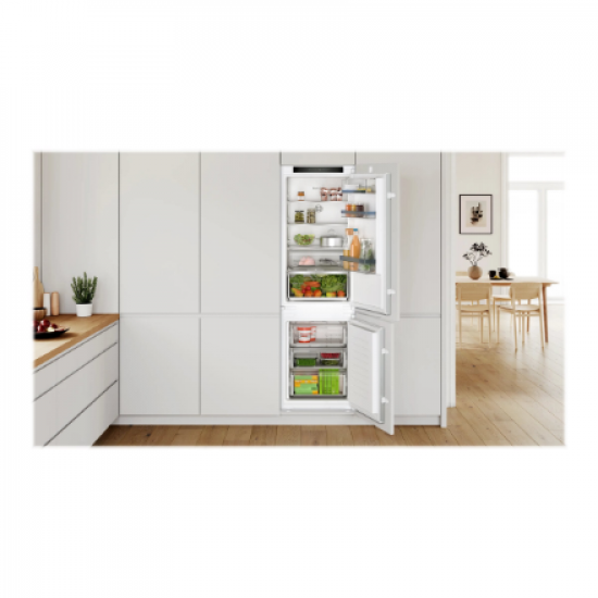 Bosch | Refrigerator | KIN86VSE0 Series 4 | Energy efficiency class E | Built-in | Combi | Height 177.5 cm | No Frost system | Fridge net capacity 184 L | Freezer net capacity 76 L | 35 dB | White