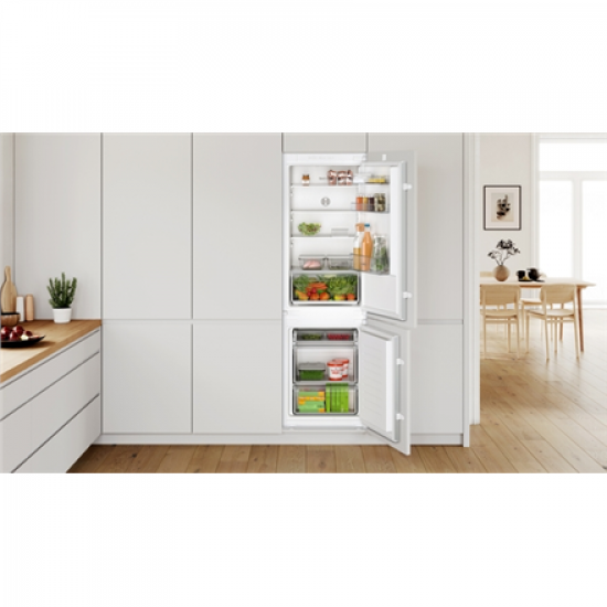 Bosch | Refrigerator | KIV865SE0 | Energy efficiency class E | Built-in | Combi | Height 177.2 cm | Fridge net capacity 183 L | Freezer net capacity 84 L | 35 dB | White