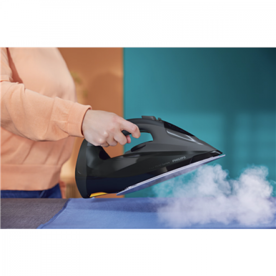Philips | DST7511/80 | Steam Iron | 3200 W | Water tank capacity 300 ml | Continuous steam 55 g/min | Steam boost performance 260 g/min | Black