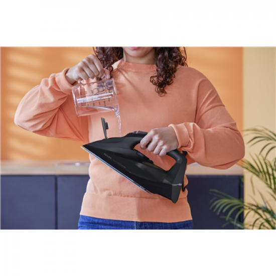 Philips | DST7511/80 | Steam Iron | 3200 W | Water tank capacity 300 ml | Continuous steam 55 g/min | Steam boost performance 260 g/min | Black