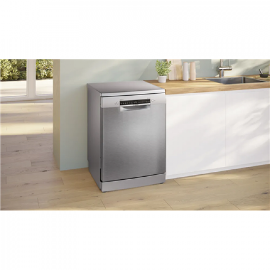 Dishwasher | SMS4EMI06E | Free standing | Width 60 cm | Number of place settings 14 | Number of programs 6 | Energy efficiency class B | Display | AquaStop function | Silver inox