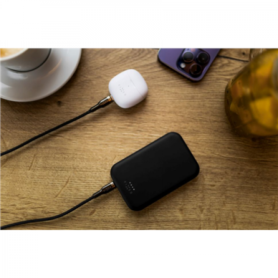 Fixed | MagZen (2nd gen.) with wireless charging and MagSafe support Power bank | FIXZENM2-10-BK | 10000 mAh | USB-C: 5V/2A, 9V/2.22A, 12V/1.67A (20W max) | Black