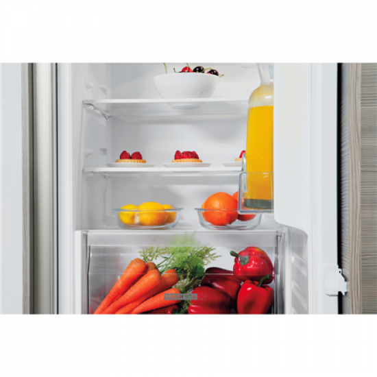 Whirlpool Refrigerator | ARG 7342 | Energy efficiency class E | Built-in | Larder | Height 122 cm | Fridge net capacity 171 L | Freezer net capacity 18 L | 36 dB | Inox