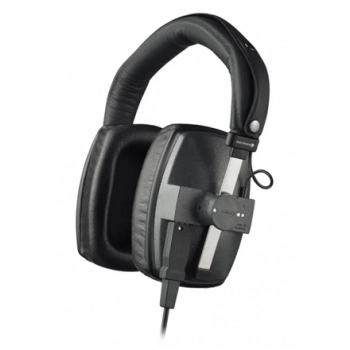 Beyerdynamic | Studio Monitoring Headphones, Closed | DT 150 | Noise reduction