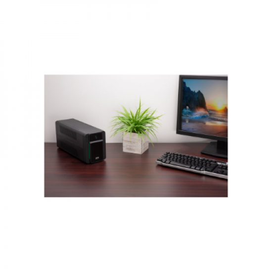 Schneider Electric APC Easy UPS | BVX900LI | 900 VA | 480 W
