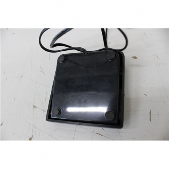 SALE OUT. Singer M1005 Sewing Machine, White | Singer | Sewing Machine | M1005 | Number of stitches 11 | Number of buttonholes 1 | White | DAMAGED PACKAGING, USED, REFURBISHED, SCRATCHED