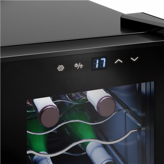 Tristar | Grand Saigneé Beverage Cooler | WR-7506 | Energy efficiency class E | Free standing | Bottles capacity 6 | Black