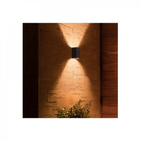 Philips Hue WCA Resonate Outdoor Wall Lantern, Black | 8 W | 2000-6500 Hue White Colour Ambiance