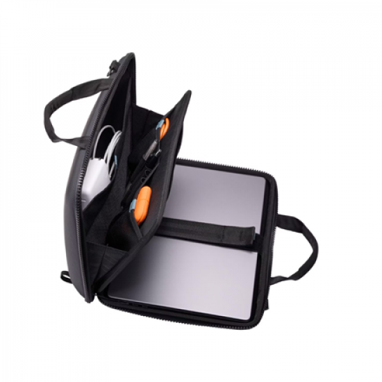 Thule Gauntlet | Fits up to size 14 