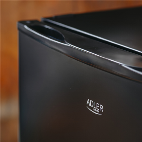 Adler Refrigerator | AD 8097 | Energy efficiency class E | Free standing | Larder | Height 63.2 cm | Fridge net capacity 58 L | 39 dB | Black