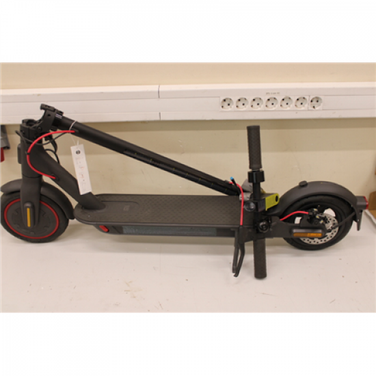 SALE OUT. Xiaomi Mi Electric Scooter Pro 2 (Black) | SALE OUT. Xiaomi Mi Electric Scooter Pro 2 | 600 W | 25 km/h | 3 month(s) | Black | USED, SCRATCHED, DIRTY, MISSING INNER PACKAGING