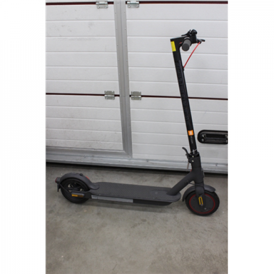 SALE OUT. Xiaomi Mi Electric Scooter Pro 2 (Black) | SALE OUT. SALE OUT. Xiaomi Mi Electric Scooter Pro 2 | 600 W | 25 km/h | 6 month(s) | Black | WITHOUT ORIGINAL PACKAGING, MISSING: ACCESSORIES AND SOME INNER PACKAGING
