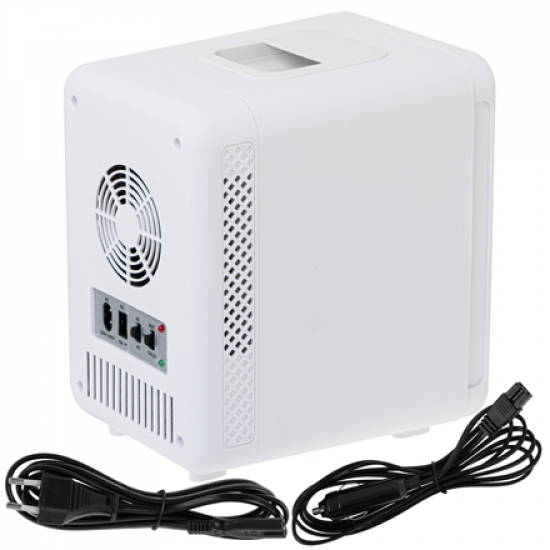 Mini Refrigerator | AD 8084 | Adler Free standing | Height 27 cm | Larder | Fridge net capacity 4 L | White