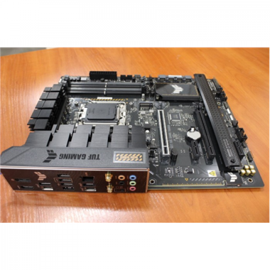 SALE OUT. | Asus TUF GAMING B650-PLUS WIFI | Processor family AMD | Processor socket  AM5 | DDR5 DIMM | Memory slots 4 | Supported hard disk drive interfaces 	SATA, M.2 | Number of SATA connectors 4 | Chipset  AMD B650 | ATX | WITHOUT ORIGINAL PACKAGING A