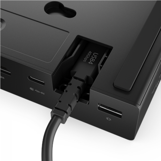 Lenovo ThinkPad USB4 Smart Dock 5500 (with 135W Adapter) | DisplayPorts quantity 2 | HDMI ports quantity 1 | 100 W