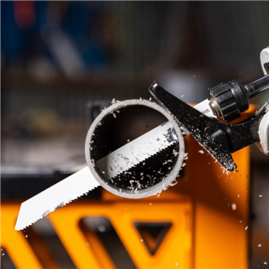 18V Cordless Reciprocating Saw - Without Battery and Charger