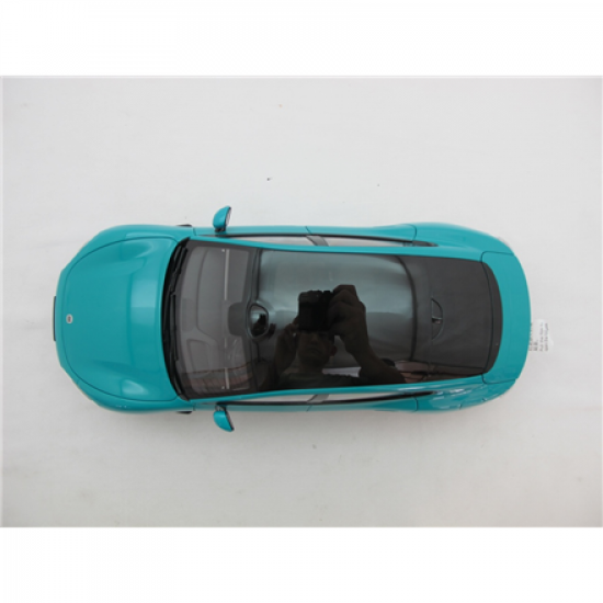 Xiaomi SU7 1:18 Die-cast Model Car | Aqua Blue | Zinc alloy, ABS, SAN and PVC