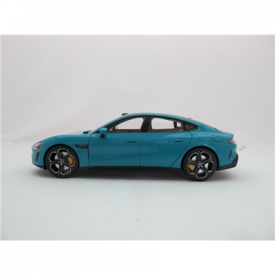 Xiaomi SU7 1:18 Die-cast Model Car | Aqua Blue | Zinc alloy, ABS, SAN and PVC