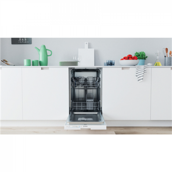 INDESIT Dishwasher | IN2ID10CS80 | Built-in | Width 44.8 cm | Number of place settings 10 | Number of programs 5 | Energy efficiency class D | White