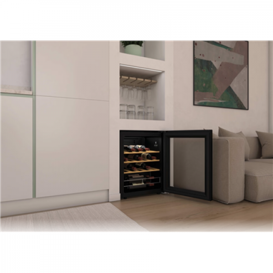 Candy Wine Cooler | CWC023 | Energy efficiency class G | Free standing | Bottles capacity 23 | Black