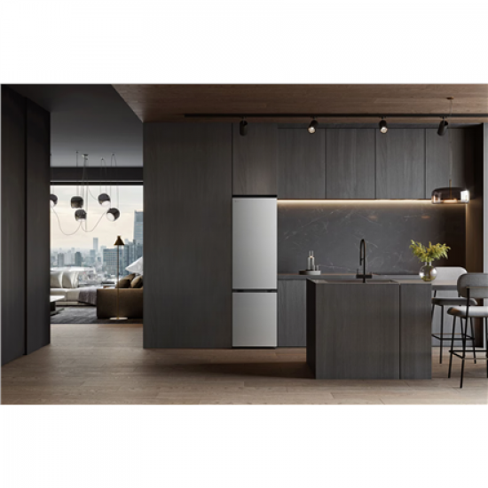 LG Refrigerator | GBBSJ10EPY | Energy efficiency class E | Free standing | Combi | Height 186 cm | No Frost system | Fridge net capacity 220 L | Freezer net capacity 113 L | Display | 35 dB | Prime Silver