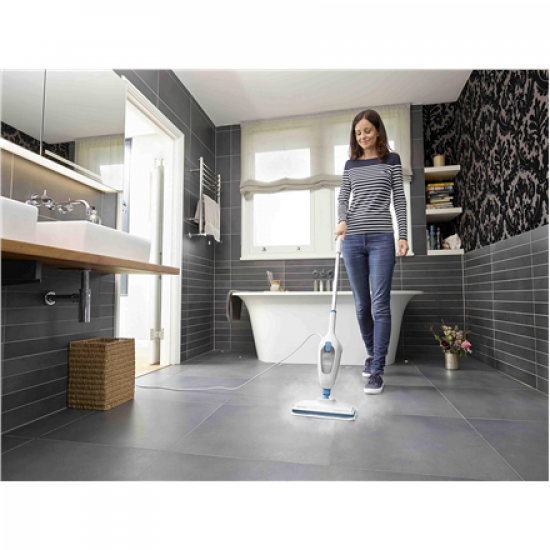 BLACK & DECKER Steam mop | FSM13E1-QS | Power 1300 W | Water tank capacity 0.38 L | White