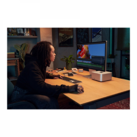 Apple Studio Display - Nano-texture glass - Tilt-adjustable stand