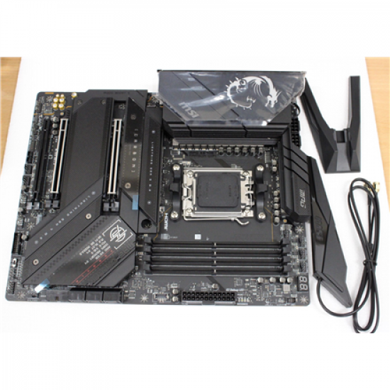 SALE OUT. MSI USED, REFURBISHED, WITHOUT ACCESSORIES, ONLY BACK PANEL, AND ANTENA INCLUDED