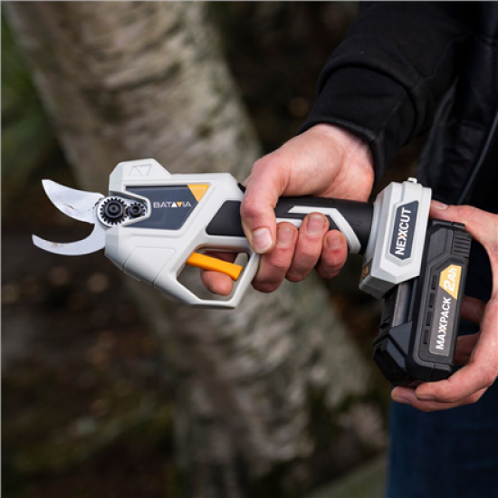 Batavia Nexxcut 18V brushless pruner 30 mm