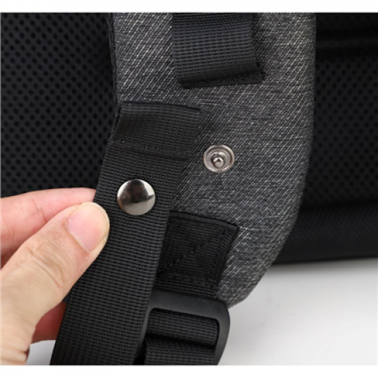 PORT DESIGNS Pro Montreal | Fits up to size 15.6/16 