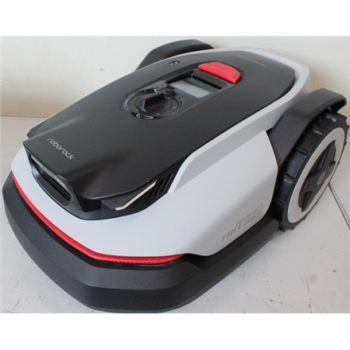 SALE OUT. | Roborock RockNeo Q110 Mower, 2WD, 1000m², RTK + VSLAM, (Edge Cutting module sold separately) | DAMAGED PACKAGING, USED, SCRATCHED, DIRTY