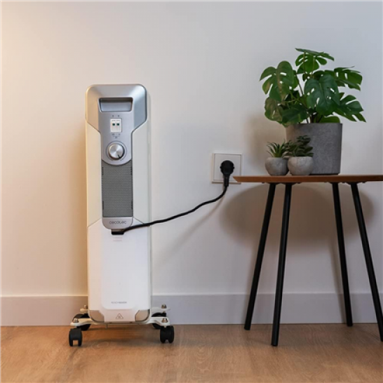Cecotec ReadyWarm 7000 Space | Oil Radiator | 1500 W | Number of power levels 3 | Suitable for rooms up to 15 m² | White