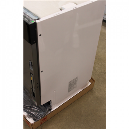 SALE OUT. | BEKO Dishwasher | BDIN36532 | Built-in | Width 60 cm | Number of place settings 15 | Number of programs 6 | Energy efficiency class D | Display | White | DAMAGED PACKAGING AND PAINT, DENTED